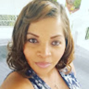 Meet your Posher, Delana